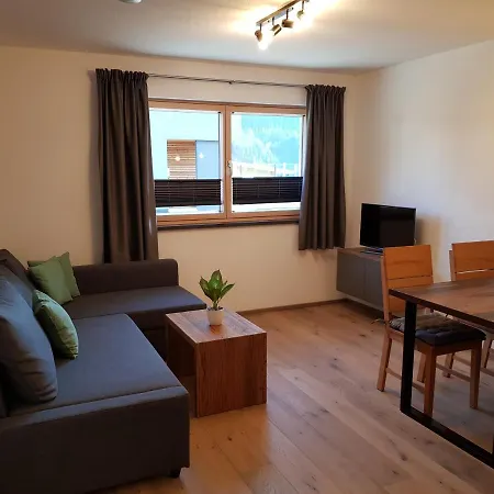 Julia Pillerseetal Fieberbrunn